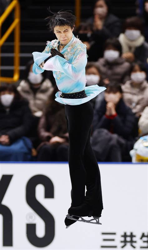 Olympics: Yuzuru Hanyu spinning games fairy tale in quad axel pursuit