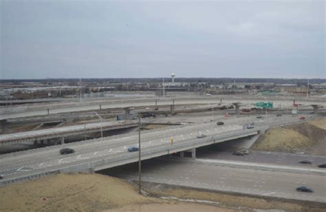 Illinois Tollway awards $22 million in construction contracts in January