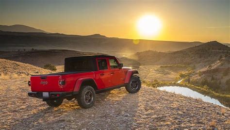 Best Jeep Gladiator Tonneau Cover Options - Off-Road.com