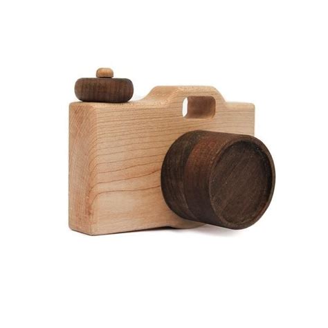 WOOD CAMERA TOY #MODERNBURLAPLOVES | Wooden toys, Imagination toys, Wooden camera