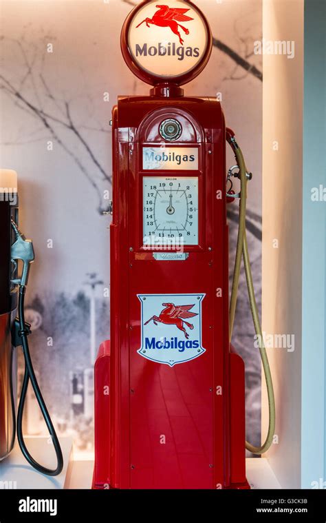 Vintage Mobil gas pump in display Stock Photo - Alamy