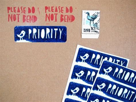 12 PRIORITY stickers/labels 68x21mm