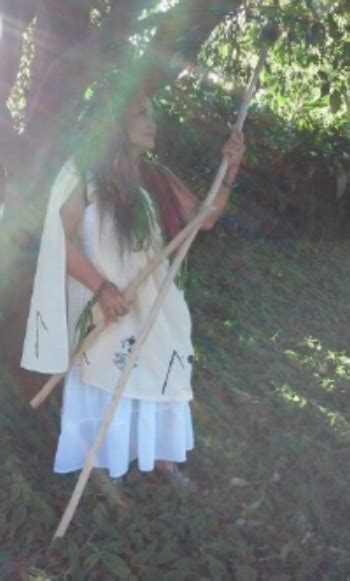 Hawaiian Shaman Kahuna Intuitive Healer — Native Indigenous Ancient Wisdom Keeper'sNative ...