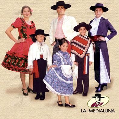 Typical Clothes | Moda, Roupas, Trajes típicos