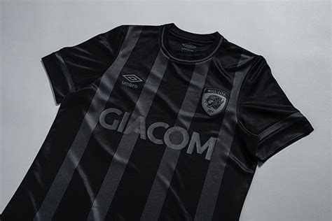 Hull City 2021-22 Umbro Away Kit - Todo Sobre Camisetas