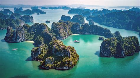 Ha Long Bay | Vietnam Travel Guide | Rough Guides