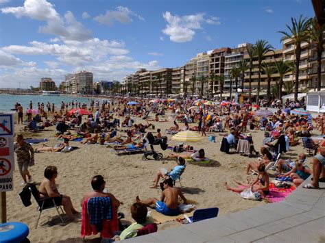 ! Alicante Today - The Beaches Of Torrevieja: An Overview