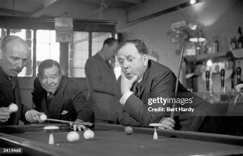 Joe Davis Snooker Player Photos and Premium High Res Pictures - Getty Images