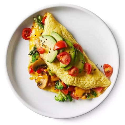 This Omelet for One Is Our Go-To Breakfast for Mornings at Home ...