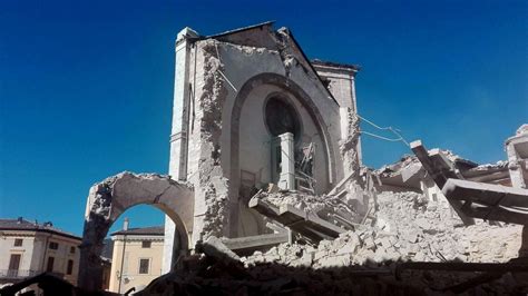 Earthquake Destroys Buildings in Norcia, Italy Photos - ABC News