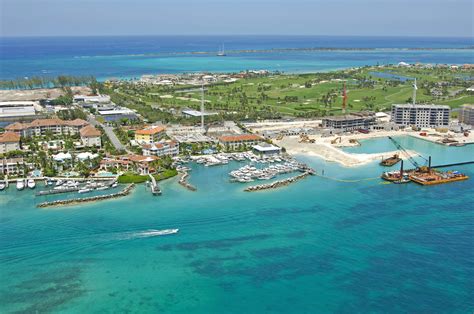 Paradise Harbour Club Marina in Paradise Island, Bahamas - Marina Reviews - Phone Number ...