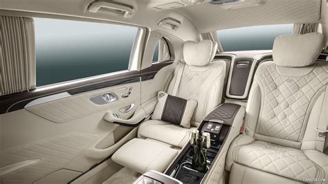 2016 Mercedes-Maybach S600 Pullman - Interior | Caricos