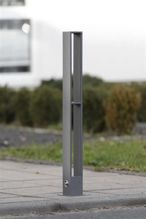 Square bollard 900 x 80/80 mm with 3p-Technology