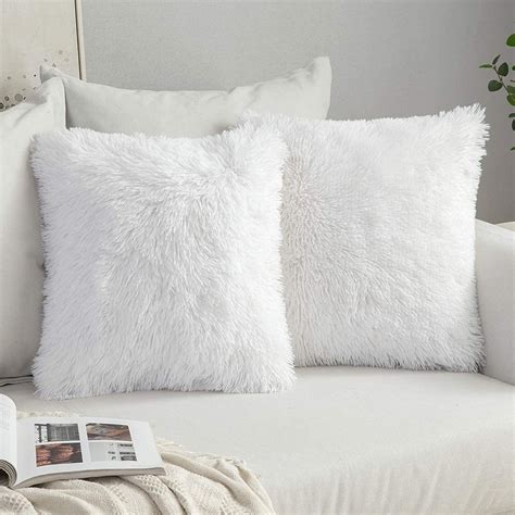 NEW 18 IN LUXURY FAUX FUR THROW PILLOWS – Uncle Wiener's Wholesale