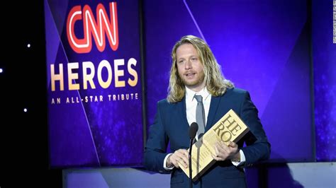 Amy Wright is 2017 CNN Hero of the Year - CNN