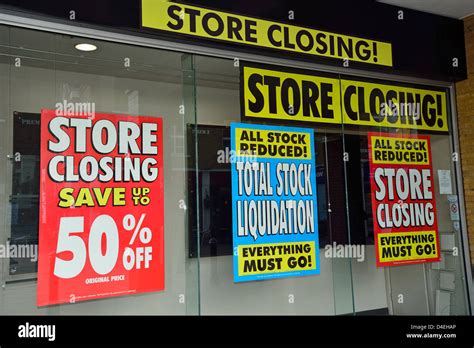 Hmv store closing down hi-res stock photography and images - Alamy