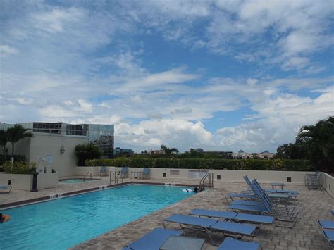 Marriott Roof Top Pool In Fort Lauderdale, Florida | Pool, Lauderdale, Fort lauderdale