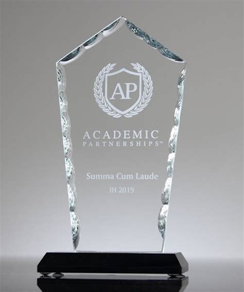 Picture of Academic Excellence Glass Award