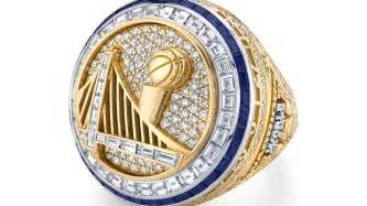 Golden State Warriors set record with 11-carat championship rings - ESPN