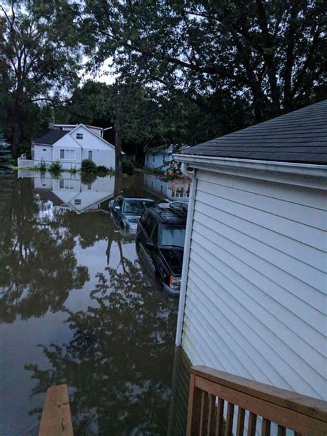 PHOTOS: Flood emergency in parts of Lake County; high water halts Metra ...