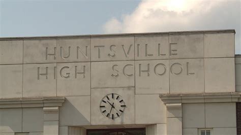 Huntsville High School to forfeit basketball wins due to ineligible player : HuntsvilleAlabama