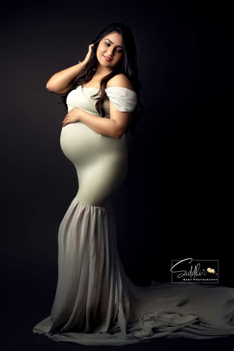 Maternity Studio Shoot - Siddhi Baby Photography