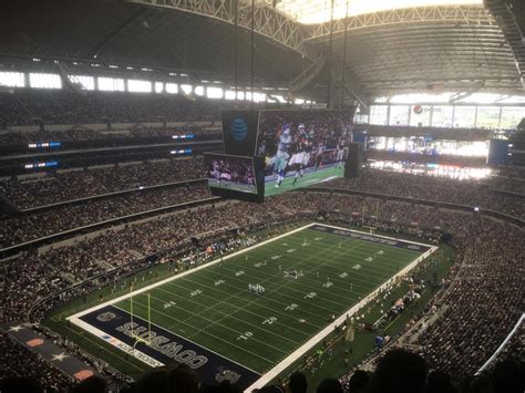 Texas Football Draws Visitors From UK