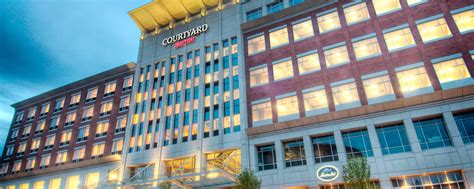 Hotel in Downtown Greenville, SC | Courtyard