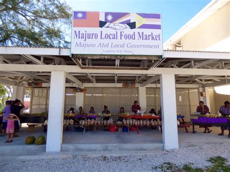 Marshall Islands: Local food market in Majuro – Travel2Unlimited