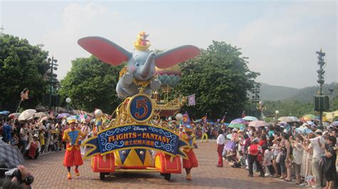 File:Hong Kong Disneyland 1367.JPG