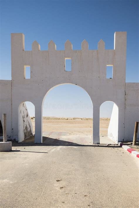 Gate on Desert stock photo. Image of palm, building, evening - 77991672