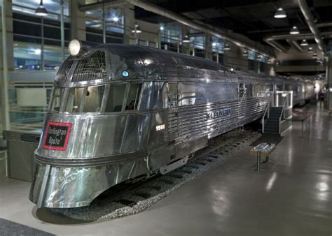 Museum Icons | Burlington Pioneer Zephyr | Train, Zephyr, Train pictures