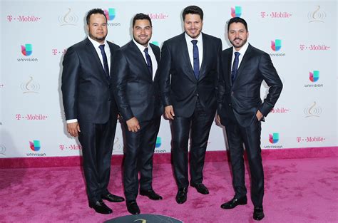 Billboard | Billboard2017 Premio Lo Nuestro Photos: Red Carpet & More