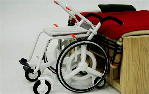 Get to Bed Easier with the ezSlide Concept Wheelchair