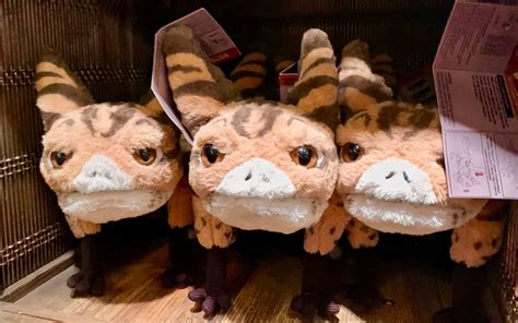 Adopt Loth Cat Plush at Star Wars Galaxy's Edge • WDW Vacation Tips