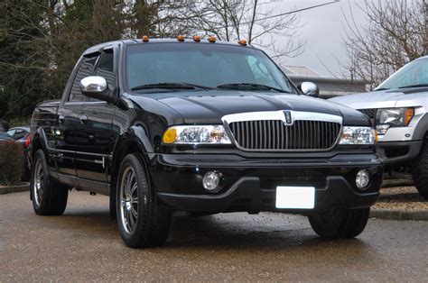 2002 (54) Lincoln Blackwood Luxury Pickup (Based on F150) – David ...