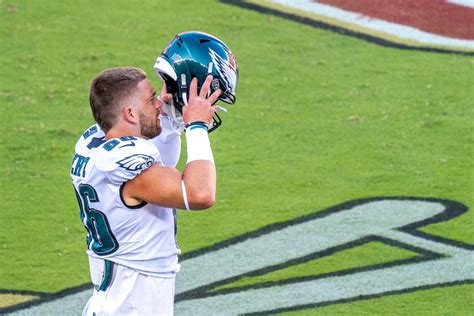 Multiple NFL teams reportedly calling Philadelphia Eagles about Zach ...