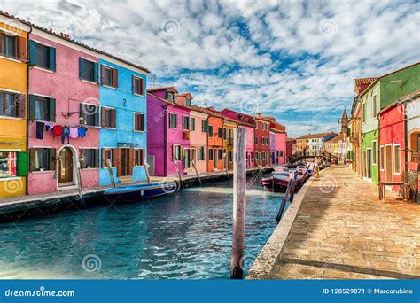 Colorful Houses Along the Canal, Island of Burano, Venice, Italy Stock Image - Image of lagoon ...