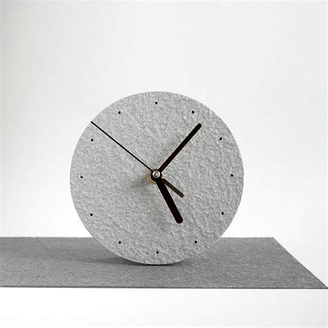 Minimalist Analog Clock for Modern Living Room Upcycled Zero - Etsy