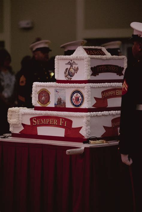 DVIDS - Images - MCIEAST 248th Marine Corps Birthday Ball [Image 11 of 21]