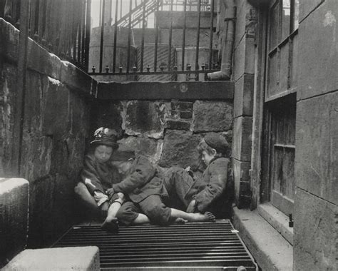 File:Sleeping, homeless children - Jacob Riis.jpg - Wikimedia Commons