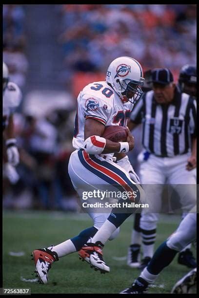 79 Miami Dolphins Bernie Parmalee Photos & High Res Pictures - Getty Images