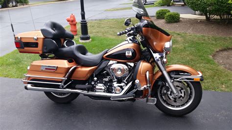 2008 Harley-Davidson® FLHTCU-ANV Ultra Classic® Electra Glide® Anniversary (copper/black ...