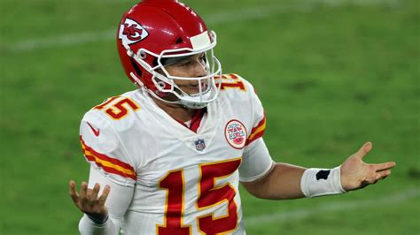 Why nine teams passed on Patrick Mahomes in the 2017 NFL Draft, opening ...