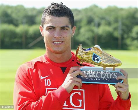 Cristiano Ronaldo Golden Boot Photos and Premium High Res Pictures ...