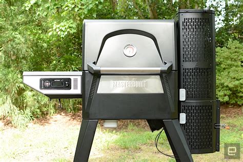 Masterbuilt Gravity Series 560 review: A versatile smart charcoal grill