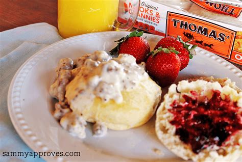 Country Style Biscuits & Gravy | Perfect for Mother's Day Brunch!