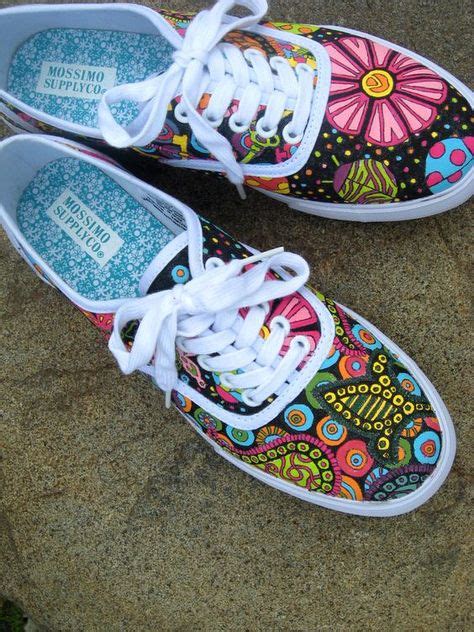 20 Best canvas shoe art images | Shoe art, Painted shoes, Hand painted shoes