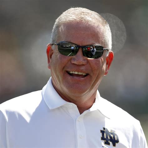 Brian Kelly, Notre Dame Agree to Contract Extension Through 2024 Season ...