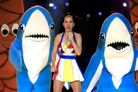 Katy Perry Performs at Superbowl XLIX Halftime Show • CelebMafia